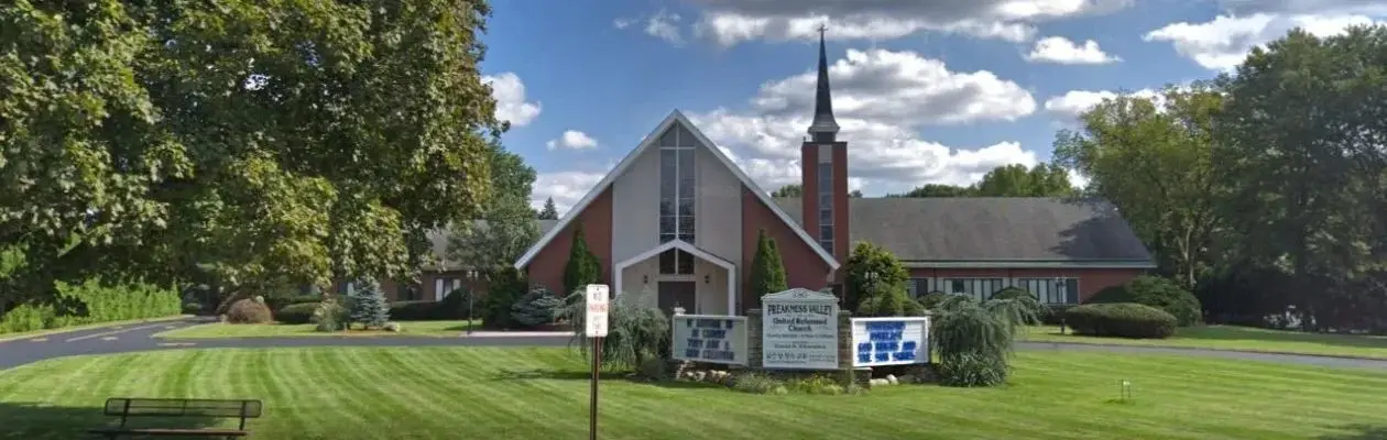 Preakness Valley United Reformed Church - Street View
